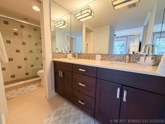 Building Photo - 1598 S Ocean Ln