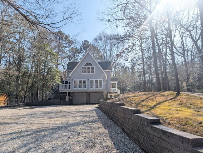 Building Photo - 8522 Croaker Rd