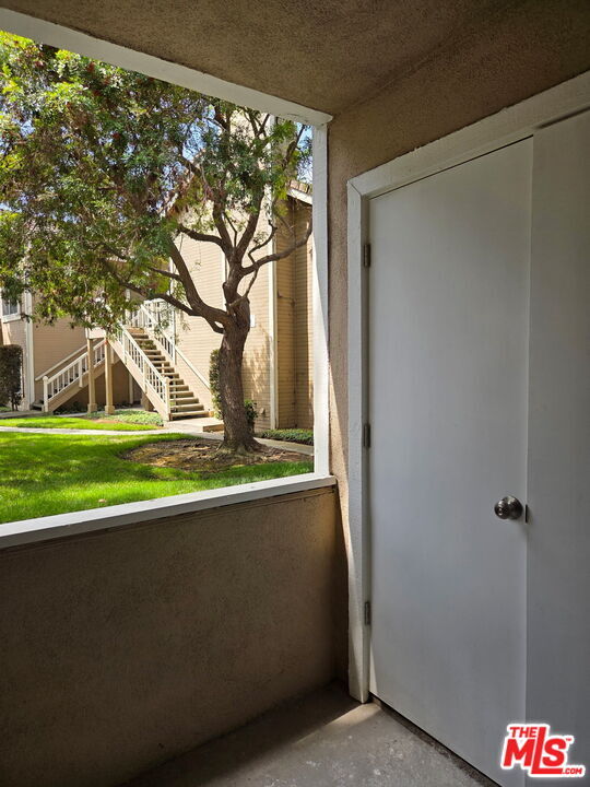 Building Photo - 8805 Berkshire Way