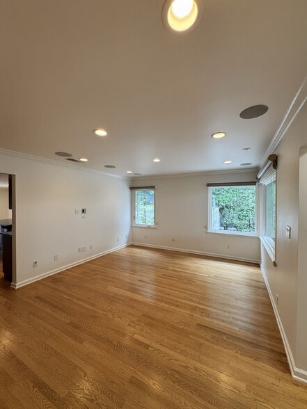 Building Photo - 2237 21st St