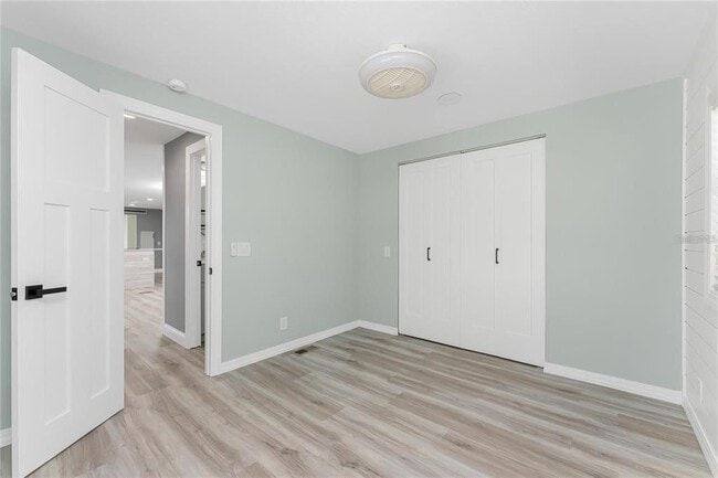 Building Photo - 11916 SW Newman Terrace