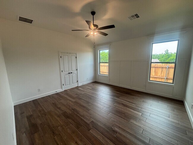Building Photo - Wonderful 4 Bed 2 Bath Home in Norman