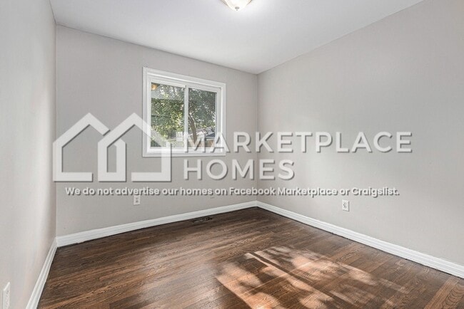 Building Photo - 590 Calder Ave
