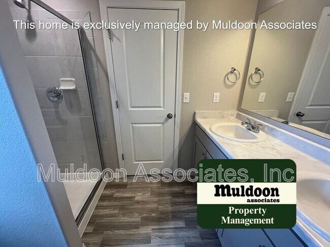 Building Photo - 6977 Tacarcuna Wood Grv