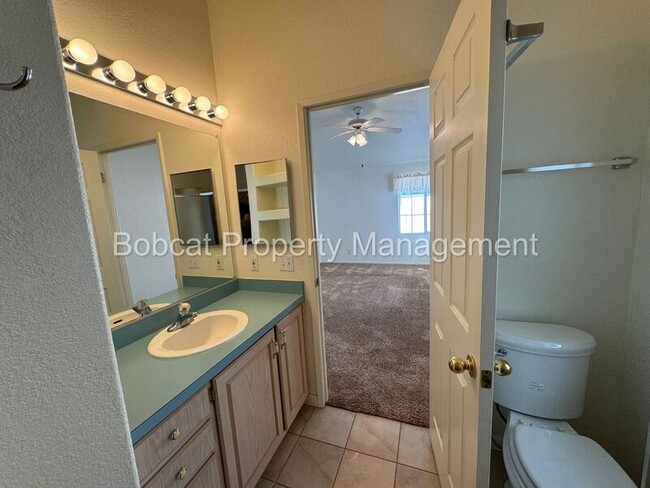Building Photo - 1129 Gambrel Dr
