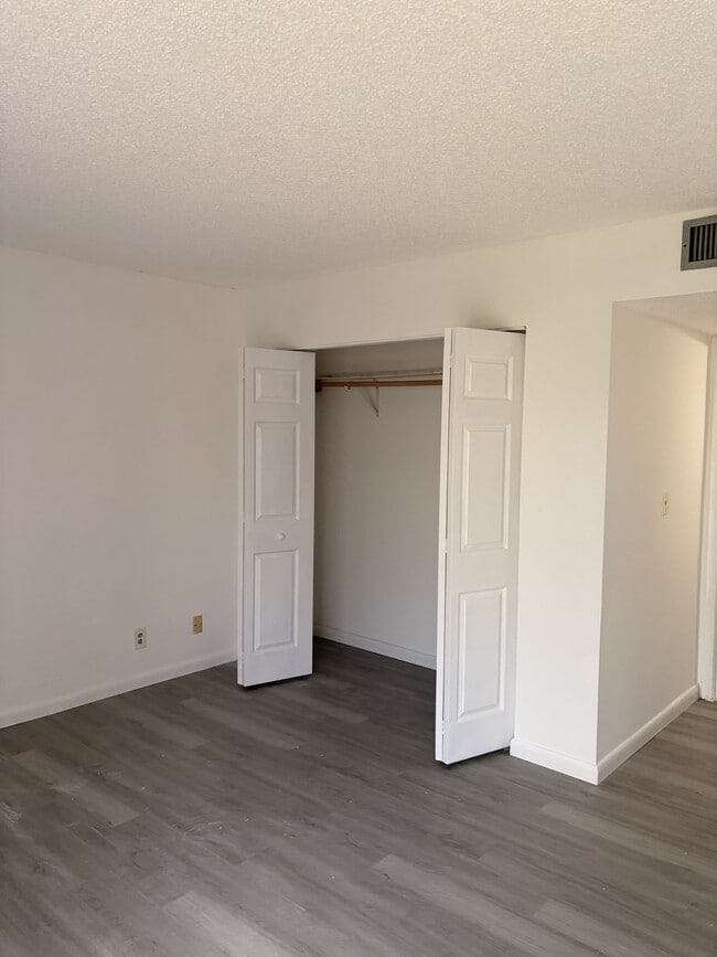 Building Photo - 8540 N Sherman Cir