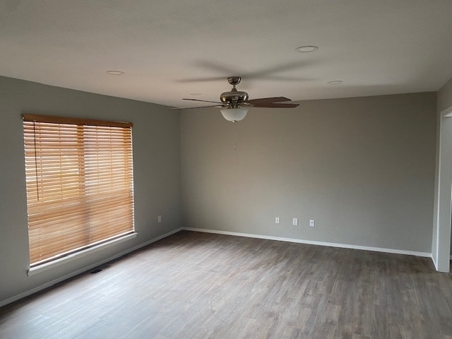 Building Photo - 10047 S Fairview Dr