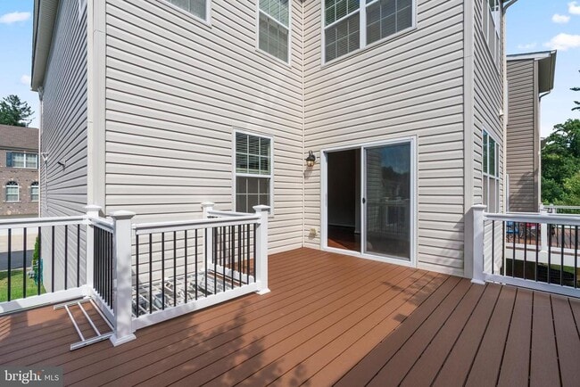 Building Photo - 6704 Saw Mill Ct