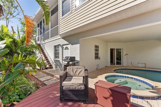 Building Photo - 3020 Gulf of Mexico Dr