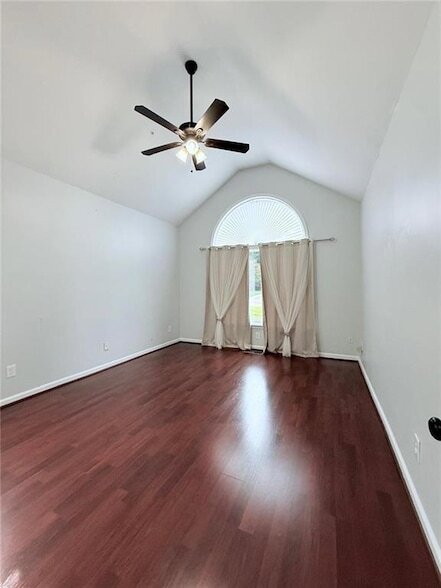 Building Photo - 154 Camden Woods Dr