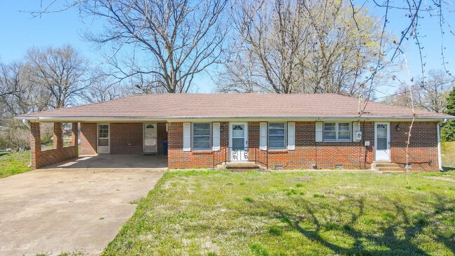 Building Photo - 244 S Hollis Ave