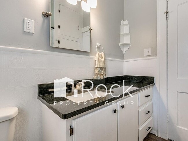 Building Photo - Remodeled 3 Bedroom Bungalow in OKC's Plaza District *Half Off 1st Month's Rent*