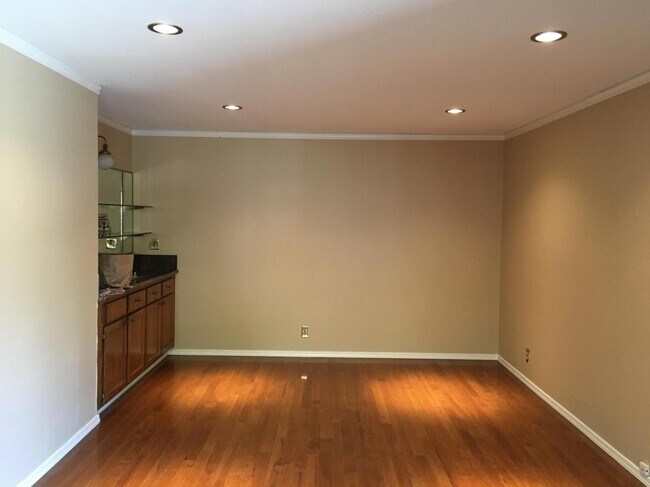 Building Photo - 12263 Atrium Cir