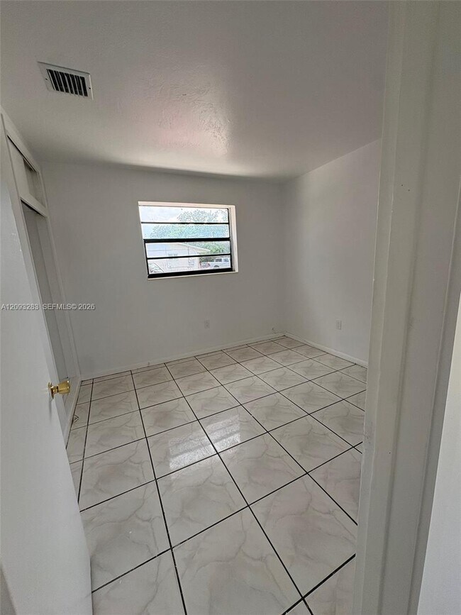 Building Photo - 3020 NW 212th St