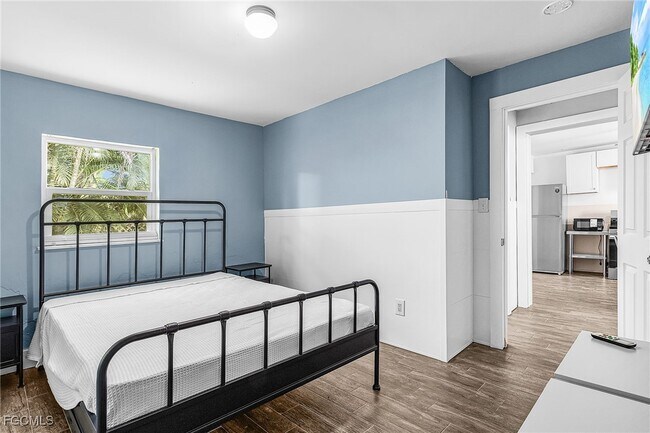 Building Photo - 135 Delmar Ave