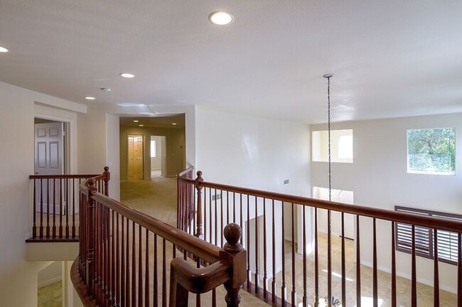 Building Photo - 26400 Castle Ln