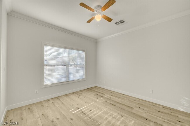 Building Photo - 139 Bloomsbury Ave