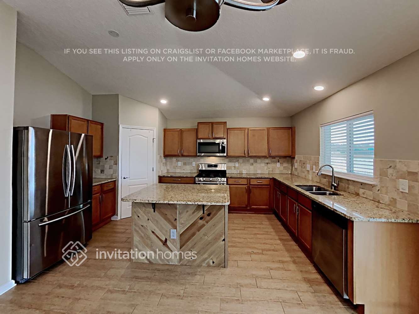 Building Photo - 78 Fallen Oak Tr