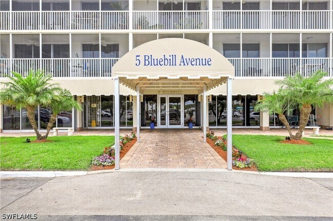 Building Photo - 5 Bluebill Ave
