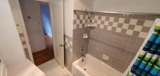 Building Photo - Charming 2 Bedroom Home for Rent in Richfield!