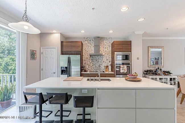 Building Photo - 4518 Congressional Dr