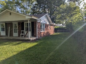 Building Photo - 7718 Southfield Dr