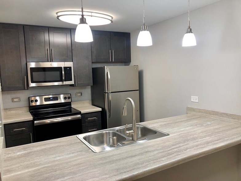 1BD, 1BR Remodel D-Style Kitchen - Villages of Greene Valley