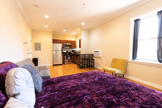 Building Photo - 430 Irving St NW