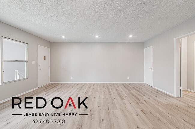 Building Photo - 4505 Santa Rosalia Dr