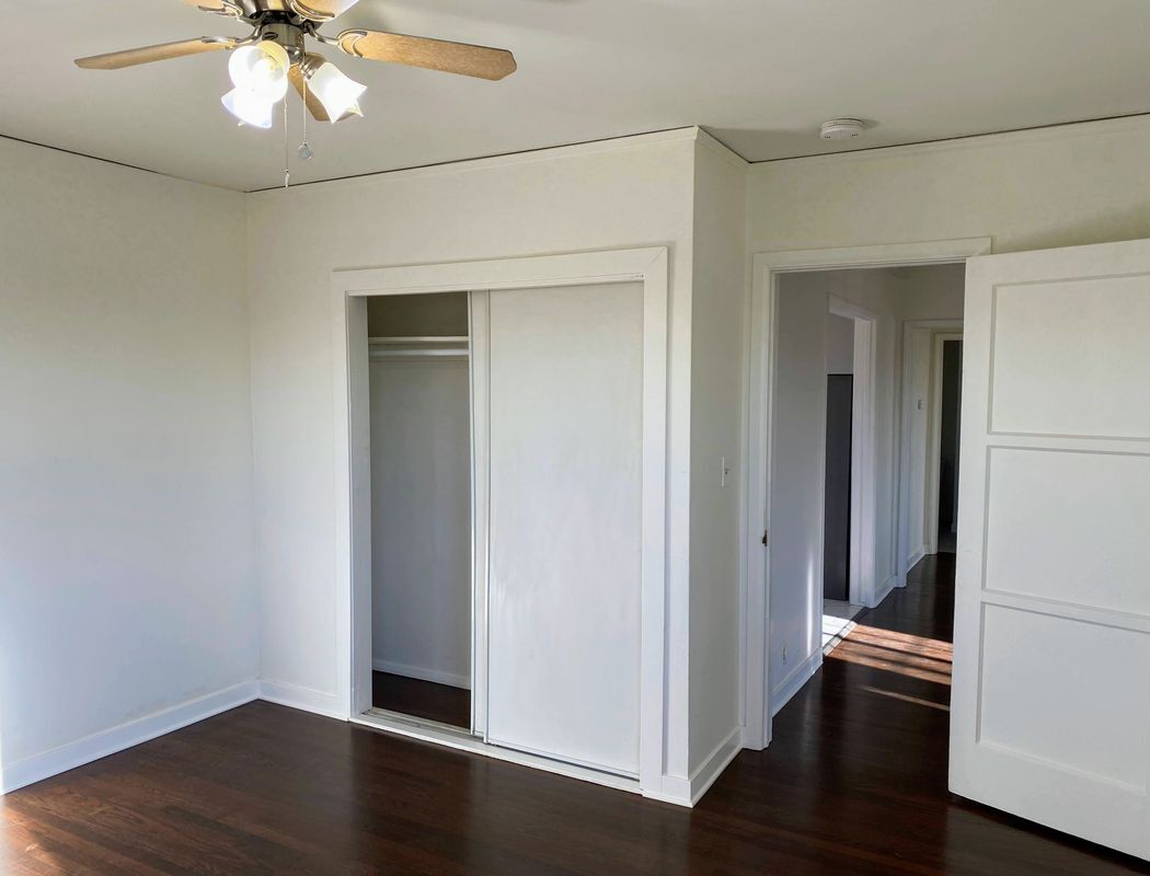 Building Photo - 4403 1/2 W. Exposition Blvd.