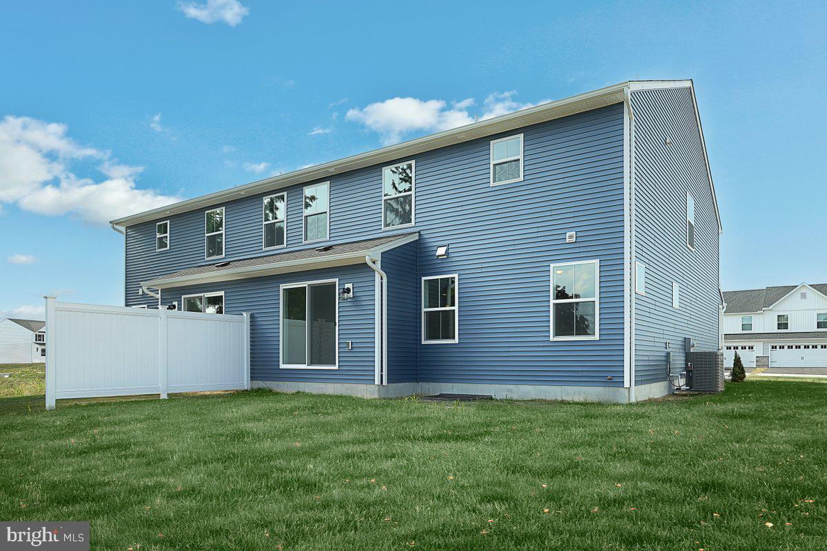 Building Photo - 36 Shillington Ln