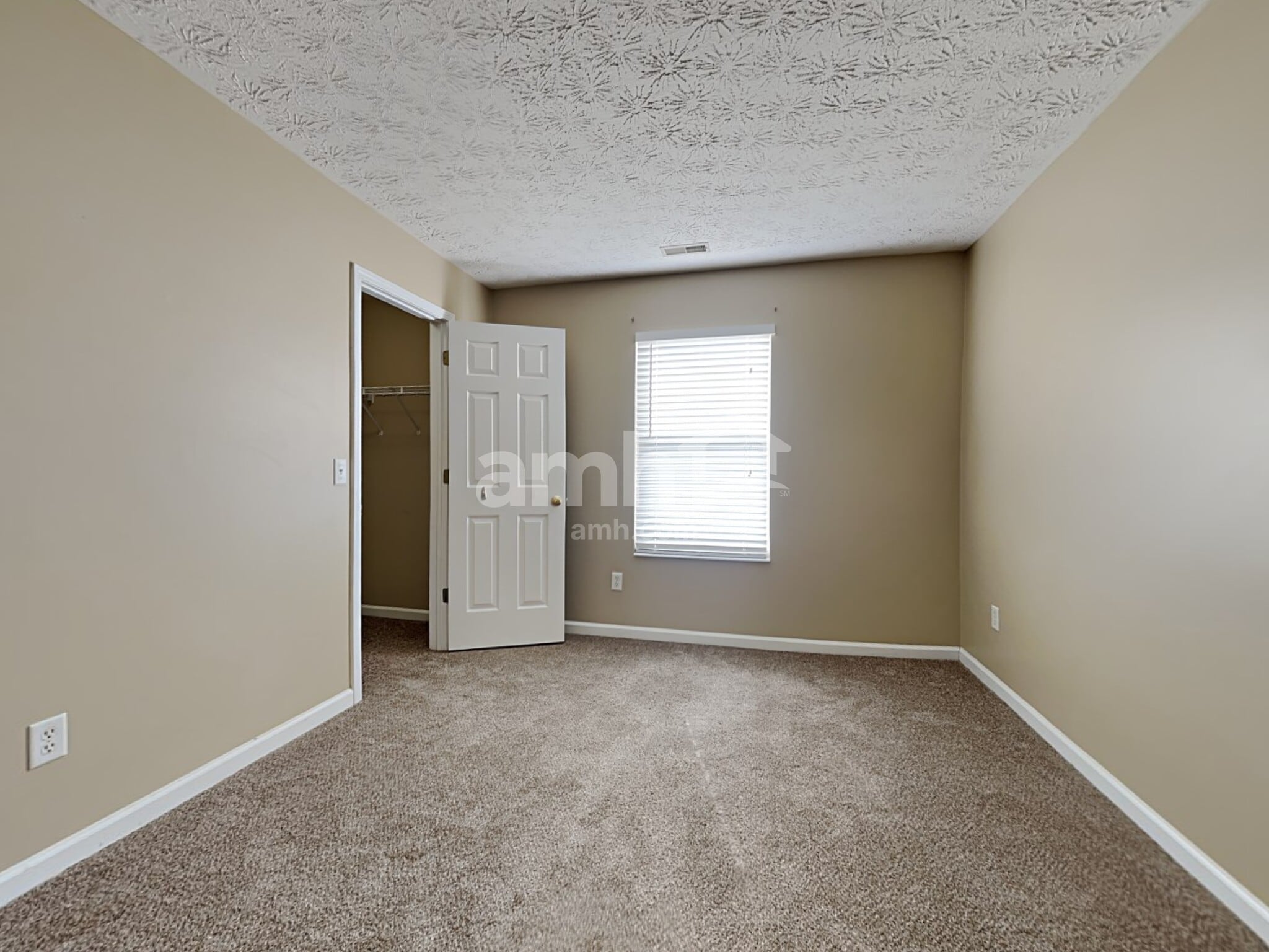 Building Photo - 2855 Greystoke Dr