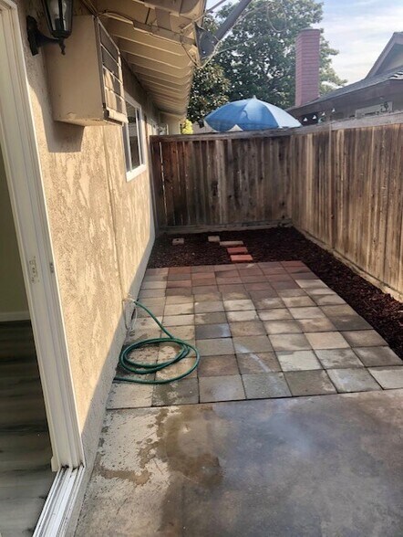 Private Patio - 16181 Ganges Lane #2, Huntington Beach, CA 92647