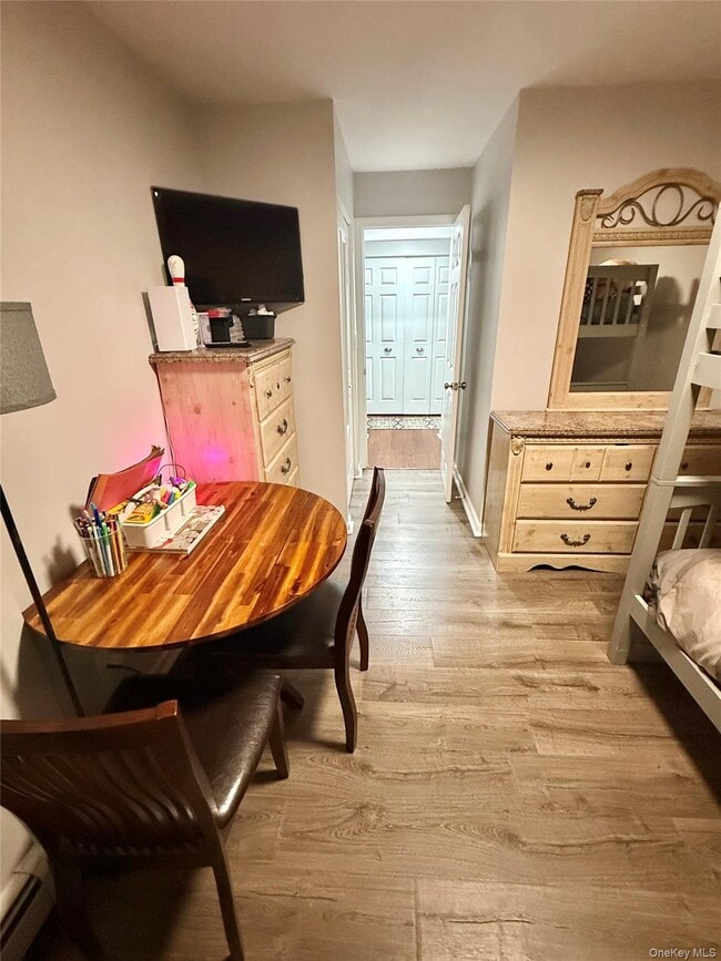 Building Photo - 42 Briarcliff Dr S