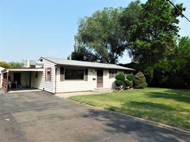 Primary Photo - Updated house with original hardwoods and ...