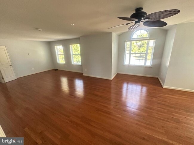 Building Photo - 7045 Sand Cherry Way