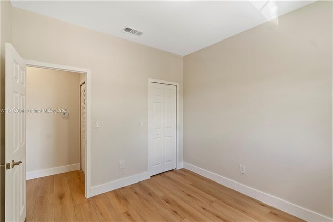 Building Photo - 11032 NW 48th Ln