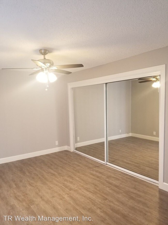 Building Photo - 8975-8979 State St