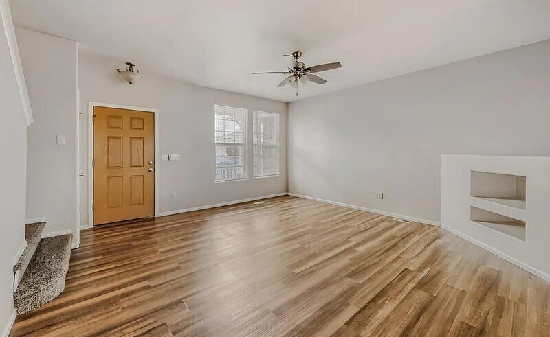 Building Photo - 7710 Sandy Springs Point