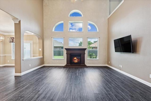 Building Photo - 708 San Antonio Trail