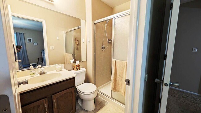 Building Photo - 602 Hanover Ct