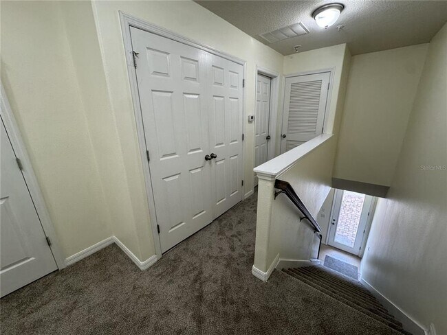 Building Photo - 8979 Hildreth Ave