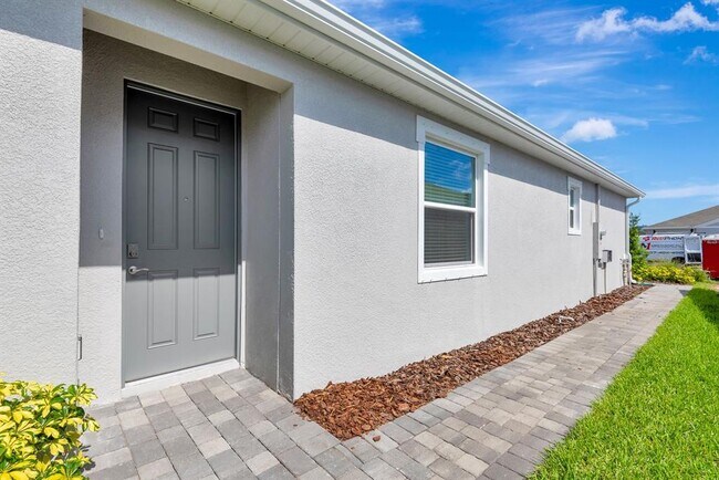 Building Photo - 18014 Cropside Trl