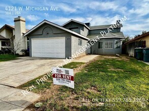 Building Photo - $2,200 Shields & Brawley, 3 Bedroom 2 Bath...