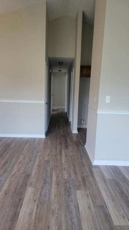 Building Photo - 105 Carolina Pointe Way