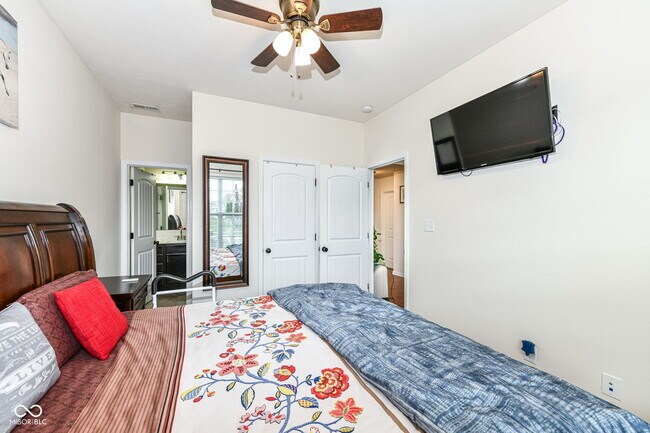 Building Photo - 6252 Sugar Maple Dr