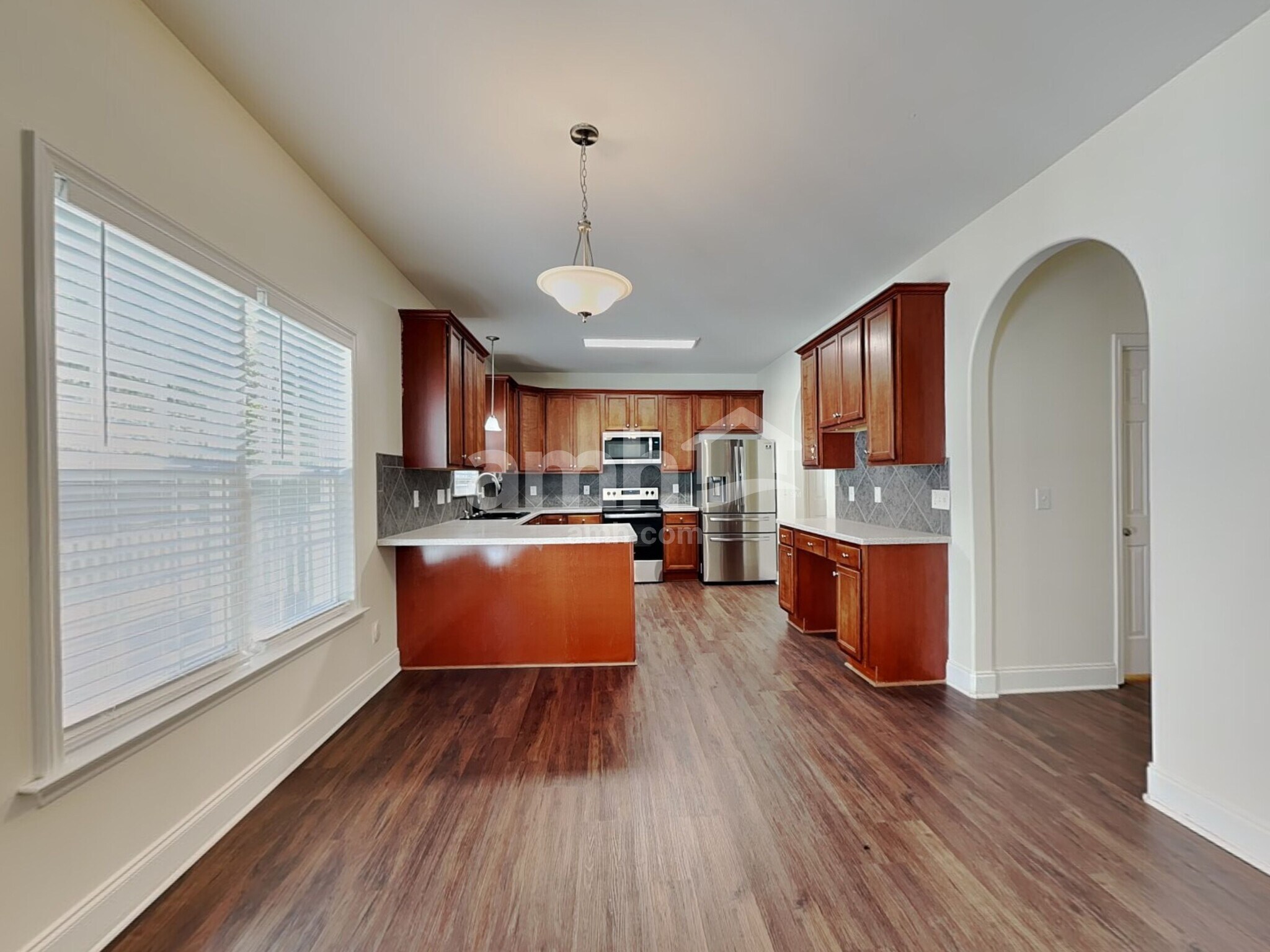 Building Photo - 718 Barrocliff Rd