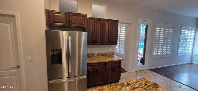 Building Photo - 21506 N 73rd Ave