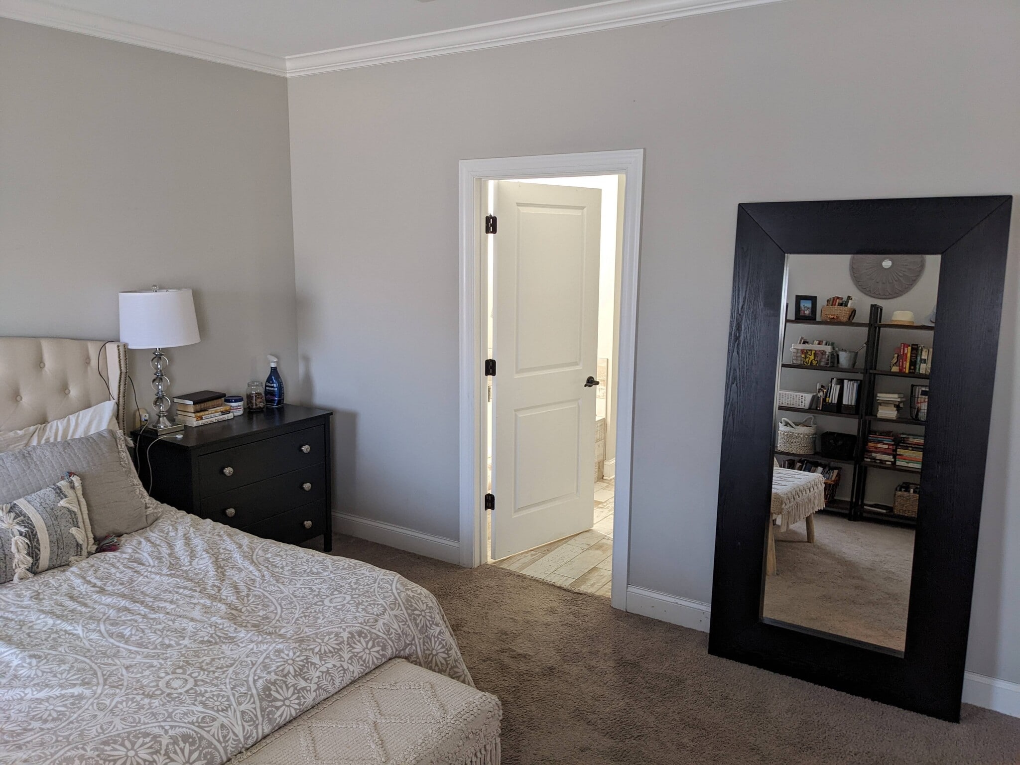 Downstairs Master Bedroom - 7458 White Pine Dr