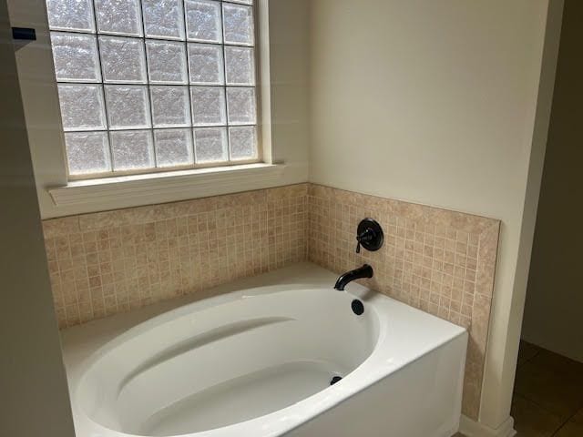 Building Photo - 17060 Jamestowne Dr